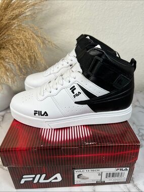 FILA White and Black High-Top Athletic Sneakers Size 5